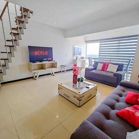 Penthouse Espectacular Vista Cd A.C. Wifi 300Mbps Appartement Guadalajara Buitenkant foto